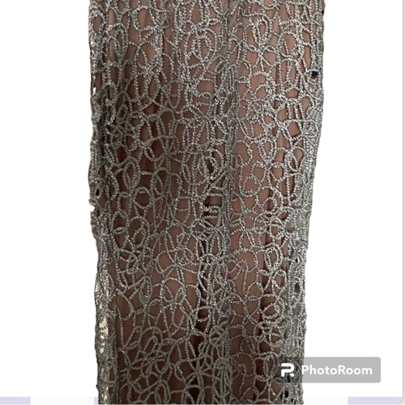 Fashion Nova Gown/NWOT - Picture 3 of 9